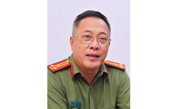 市公安廳 出入境管理科副科長武戰勝上校。