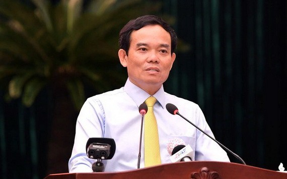 市委常務副書記陳留光在會上發表指導意見。（圖源：越勇）