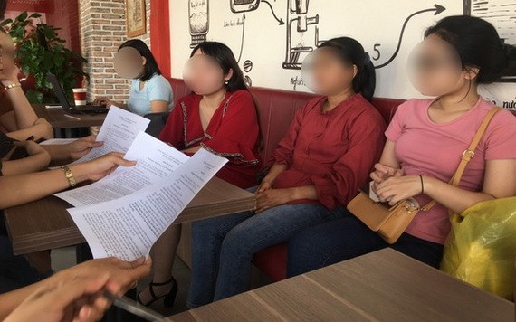 Emilya美容單位的受害者正在陳述相關事情。
