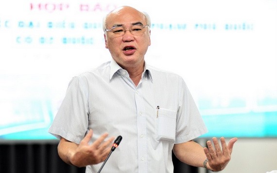 市委宣教處主任潘阮如奎在新聞發佈會上發表講話。