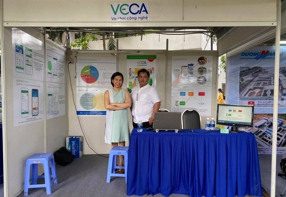 圖為廢料收集應用(VECA)初創企業隊成員。（圖源：VECA）