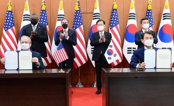 韓美草簽第十一份《防衛費分擔特別協定》。（圖源：推特）