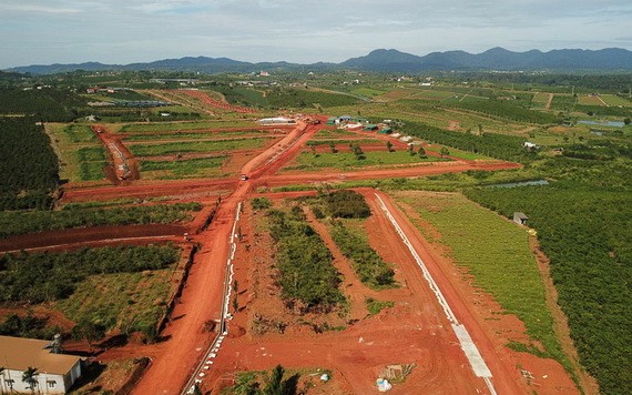 整一座茶丘被“切割”劃分後出售地皮。（圖源：碧陳）