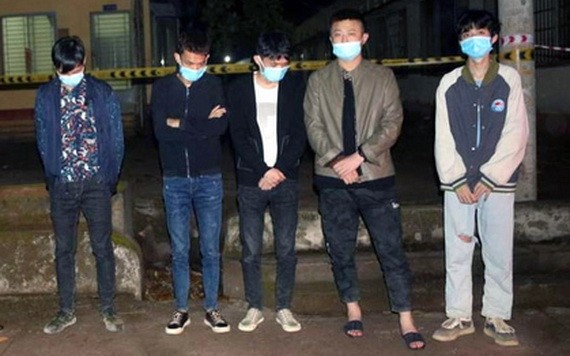 非法入境被查獲的5名外籍人員。（圖源：CTV）