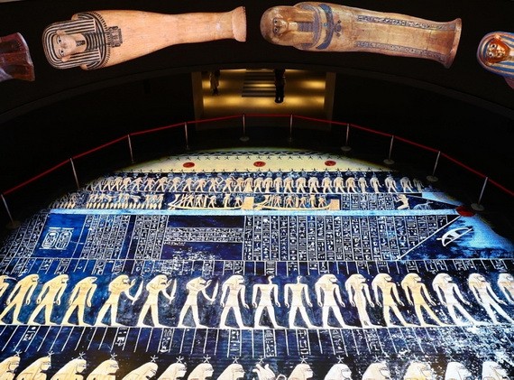 埃及文明博物館王室木乃伊廳正式向公眾開放。（圖源：新華社）