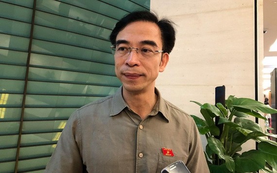 白梅醫院院長阮光俊退出國會代表候選人名單。(圖源:志平)