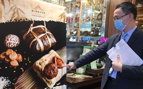 溫莎銀庭大酒家負責人親自推介裹蒸粽。