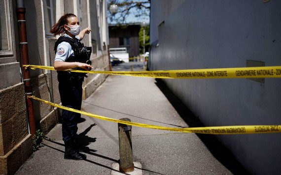 警方封鎖案發現場。(圖源:路透社)