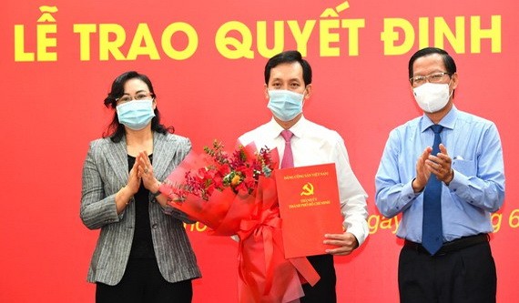 第十郡人委會主席出任 Saigon Co.op 黨委書記