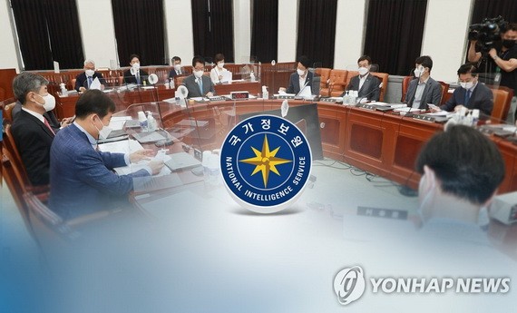 國會情報委員會全會現場。(圖源:韓聯社)