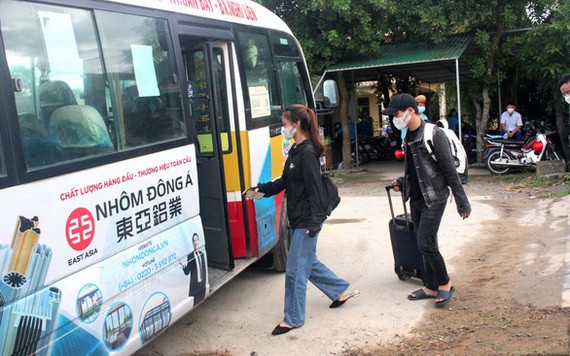 特別列車運送河靖省公民回鄉