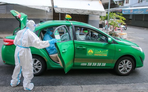經改造成為救護車的計程車。（圖源：周俊）