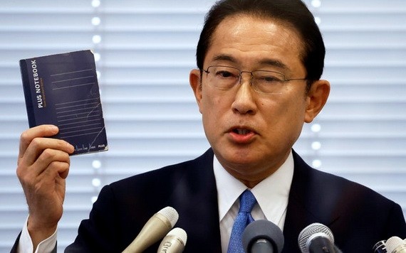 圖為8月26日日本自民黨議員岸田文雄在東京出席記者會,公佈將參加黨總裁選舉。 (圖源:路透社)