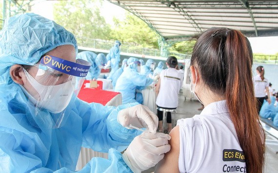 市民接種疫苗。（圖源：VGP）