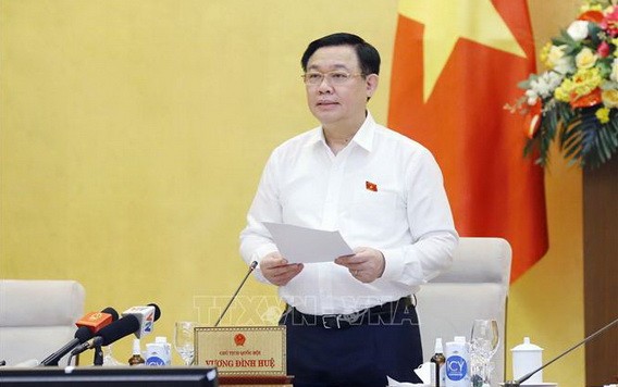 國會主席王廷惠在會上致詞。（圖源：越通社）