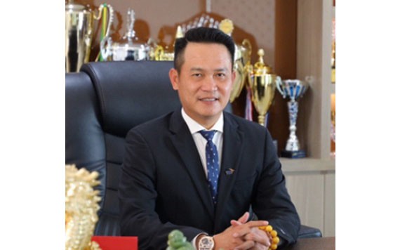 越南年輕企業家協會主席鄧鴻英。