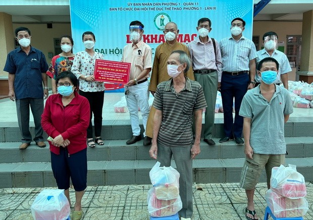 關照清貧學生及貧困戶 ảnh 1