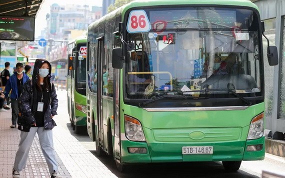 公交車將逐步重新開放，讓人們出行更方便。（示意圖源：互聯網） 