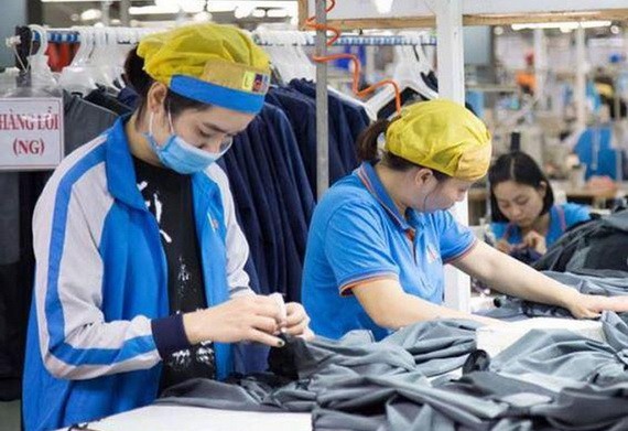 許多紡織品成衣企業已貸款以支付停工工資。