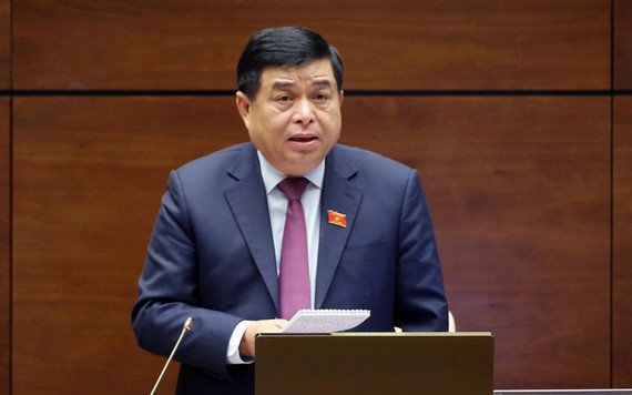 計劃與投資部長阮志勇在會上發言。