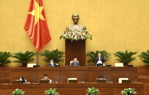 國會討論經濟架構重組計劃