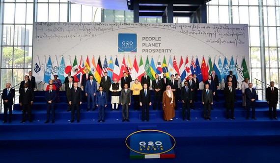 G20峰會領導人合影。(圖源: 新華社)