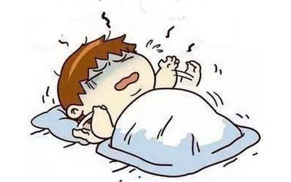 睡覺時經常“一腳踩空”,要當心這種病