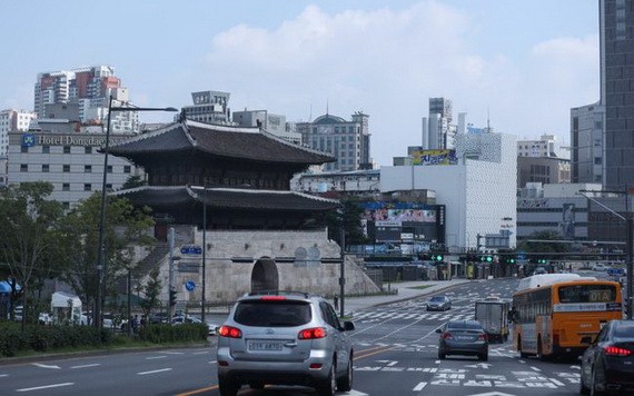 2020年8月30日,在韓國首爾,東大門附近行人車輛稀少。(圖源:新華社)
