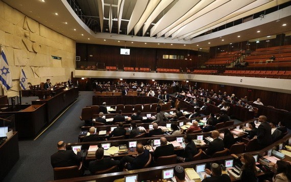 這是11月4日在耶路撒冷拍攝的以色列議會會議現場。(圖源: 新華社)