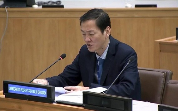 11月4日,朝鮮常駐聯合國代表團秘書金仁哲在第76屆聯合國大會第六委員會會議上發言。 (圖源:韓聯社)