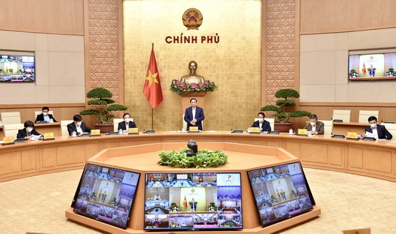 政府總理范明政主持會議。(圖源:VGP)