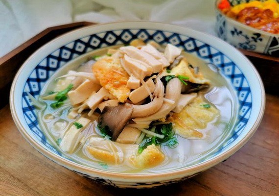 豆腐菌菇湯滋補又低脂