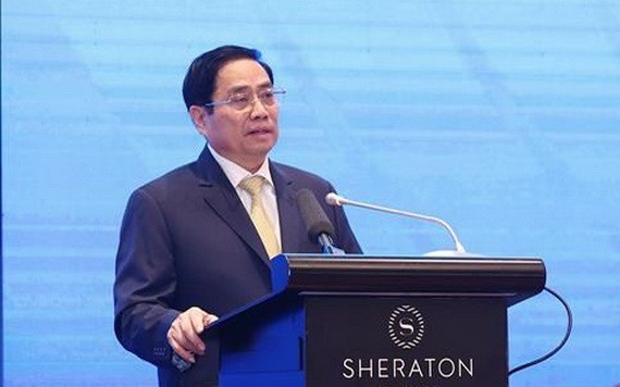 政府總理范明政在東盟高級別論壇上致詞。(圖源:越通社)