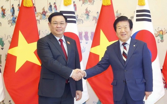 國會主席王廷惠與韓國國會議長朴炳錫會談。(圖:越通社)