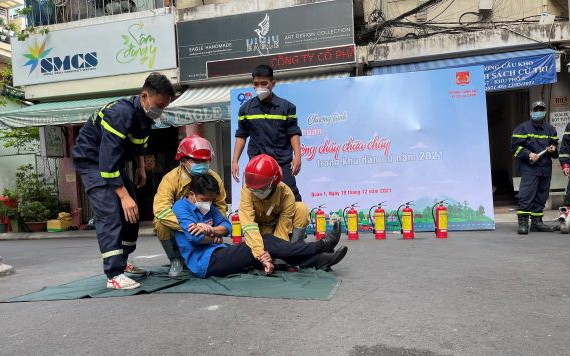消防救護演習訓練。（圖：迎風）