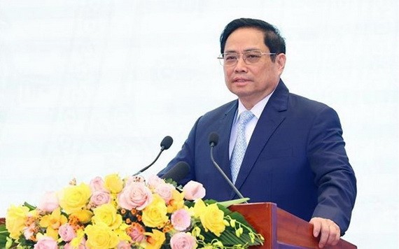 民眾與企業是立法和執法之主體