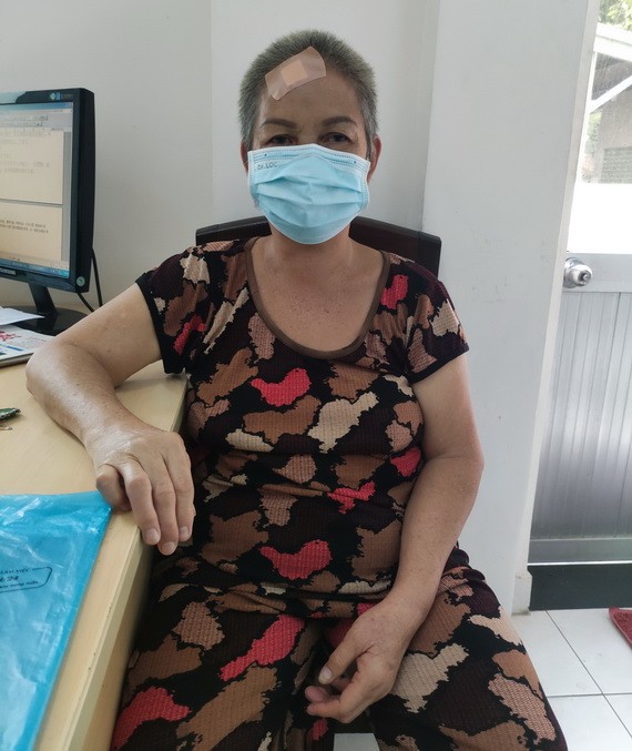 提及病情，周昌玲熱淚盈眶。