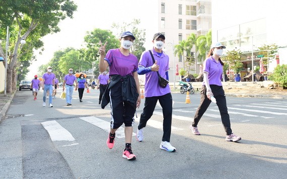 慈善徒步活動籌款 34 億元