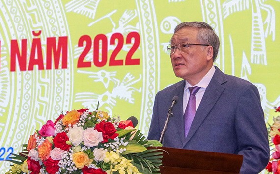 最高人民法院院長阮和平在會議上發表講話。（圖：黎秀）