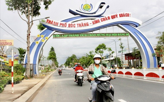 滀臻省自8日起解除宵禁，讓人們能輕鬆出行。（圖：紅艷）