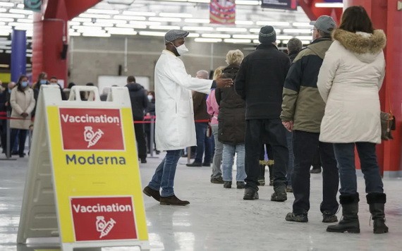 加拿大為防堵疫情擴散，正加速疫苗接種。（圖：AP）