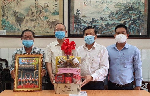 本報向各華人單位拜年 ảnh 2