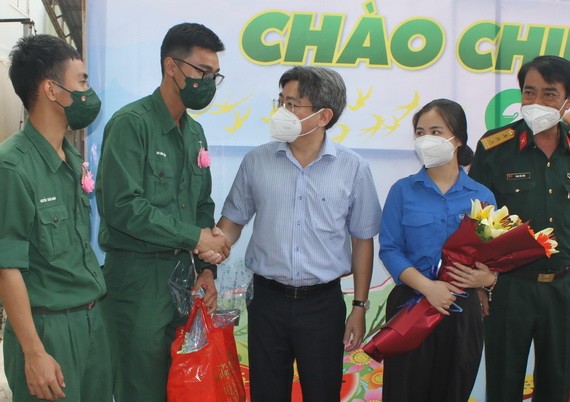 第五郡迎接 146 名完成軍事義務士兵