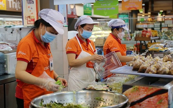 按規定，勞工要提前終止勞動合同，須在規定 的期限內提前向僱主通知。