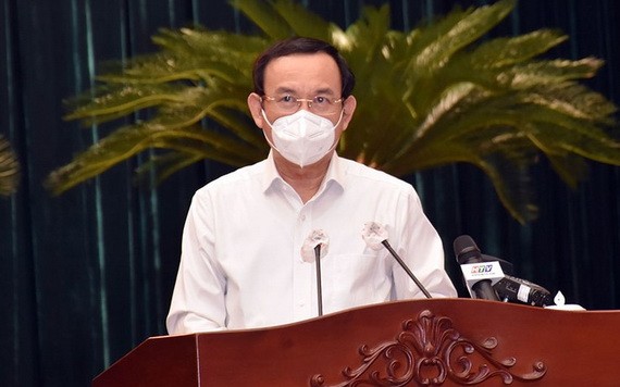 市委書記阮文年要求黨檢查、監察幹部須有純潔之心、敬業精神。