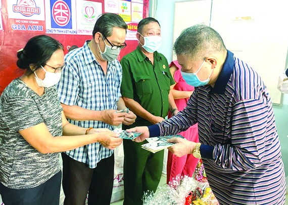 第十一郡商會新春扶貧活動