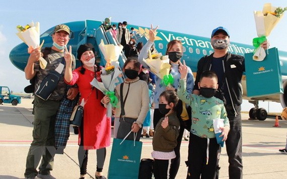 慶和省壬寅虎年大年初一迎接數百名遊客前來觀光遊覽。（圖：越通社）