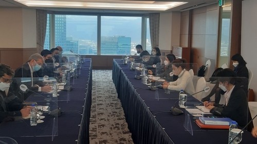 韓伊專在商討凍結資金問題。（圖：韓聯社）