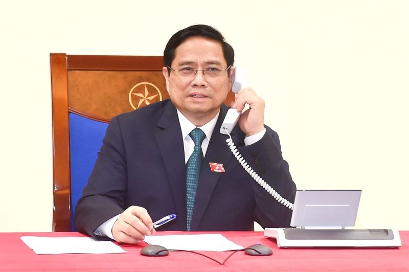 政府總理范明政與澳大利亞總理安東尼‧阿爾巴尼斯通電話。(示意圖:越通社)