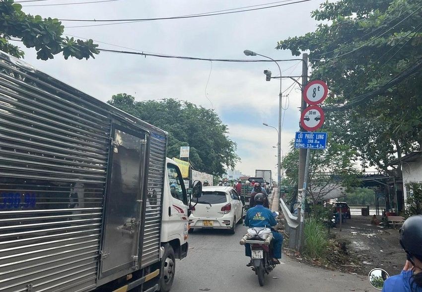 芽皮縣正在加快福蹇橋建設項目的進度。